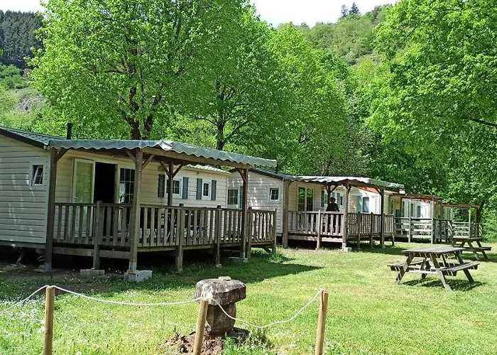 Camping Le Pre Coulet Saint-Pierreville